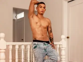 AdonisPozzi jasminlive webcam fuck