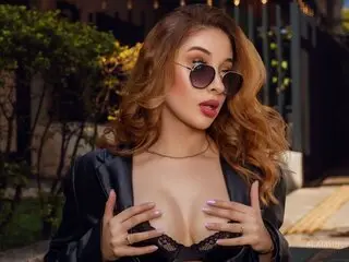 AlaiahNoir naked naked amateur