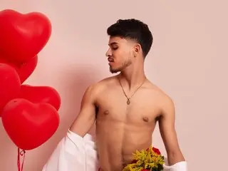 AlessandroCollin toy video livesex