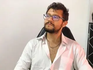 AlexanderVaron toy live livejasmin