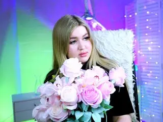AliceRiwe anal hd live