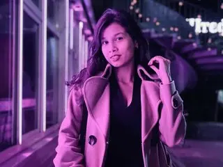 AliceSwag live live nude