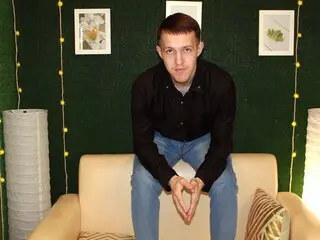 AndrewPleasure shows ass live
