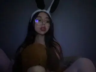 AprilBarbie ass online cam
