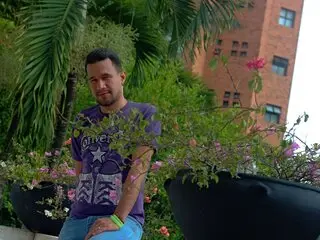 AxelNava live naked video