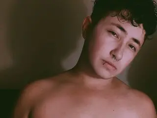 AzzyLane video hd online