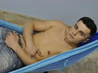 BruceNoble private porn camshow