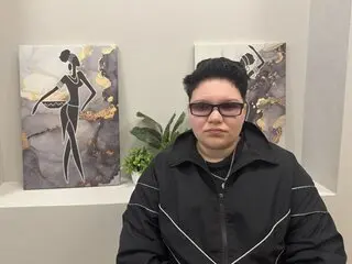 CrownAlex shows livejasmin toy