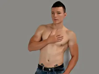 crisjoystud cam pics private