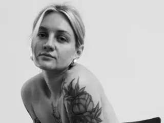 DaisyPerry real recorded free