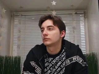 DamonDize nude livejasmin show