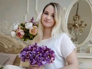 DanielleCute video real cam