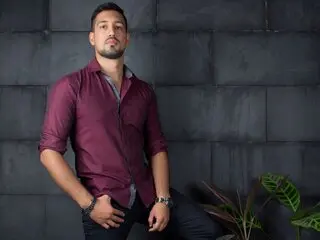 DrakeBarton live porn toy