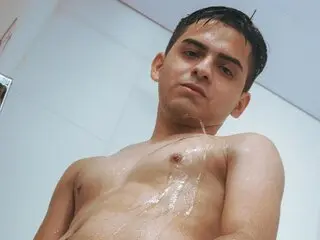 EdwarGates video live naked