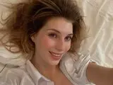 EdythCharlie shows ass live