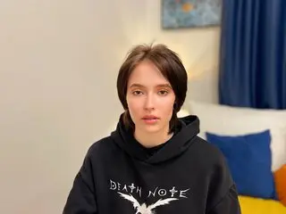 ElsaStyles show camshow anal