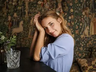 ElsieEverly videos camshow online
