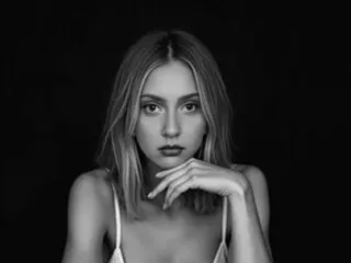 FancyEmans recorded real livesex