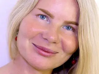 GraceFreeman live nude camshow