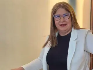 IsaRomano camshow live cam