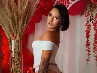 IsisPierce shows toy webcam