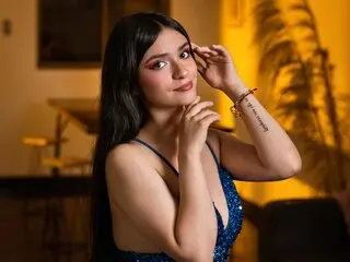 JadeBoeri shows private shows