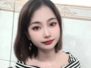 JeanneJie shows pictures private
