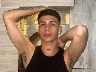 JonnyCharming ass webcam free