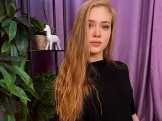 JuliMiu anal show livejasmin