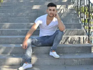 KanyeStud livejasmin.com ass show
