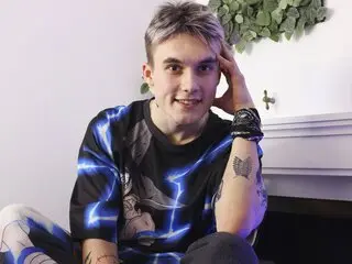 KevinReagle hd cam anal