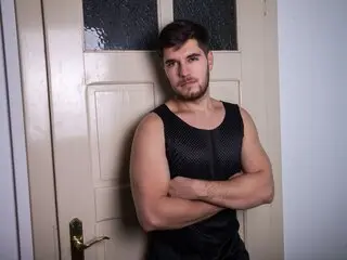 KyleTravis webcam show porn