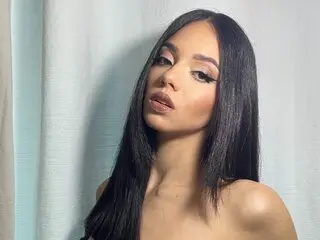 LaisDuartee online fuck jasminlive