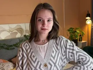 LilyBirch shows webcam webcam