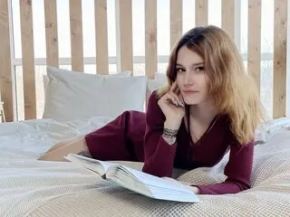 LisaHall cam pics recorded