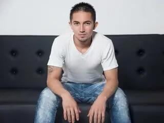 LoganSakher live show private