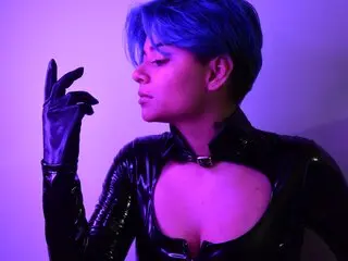 LorenaMis shows nude pics