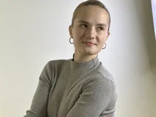LorrianePytko online shows nude