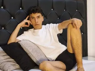 MaxLeons jasmin recorded private