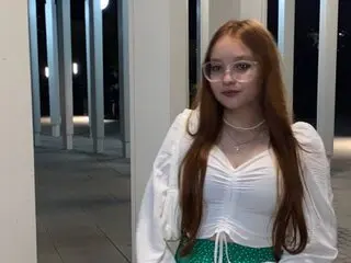 MeriSmith webcam video hd