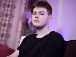 MikeCollinz nude show cam