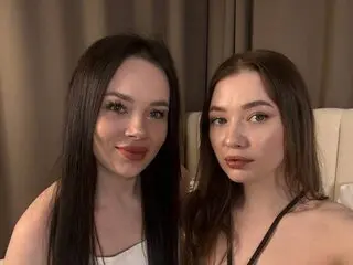 OctaviaAndMarian livejasmine camshow live
