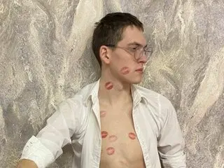 RaymonButler hd ass free