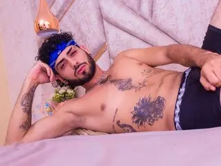 RyanHankar video shows live