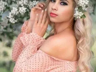 SelennaRasse nude videos naked
