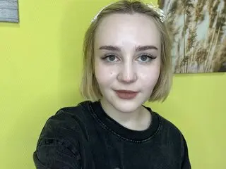 SilverFilbert recorded pics online