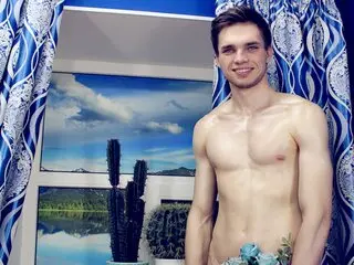 SimboBum naked hd pics