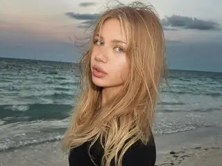 StephanieChelf show lj jasminlive