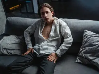 ThomasPitts online hd live