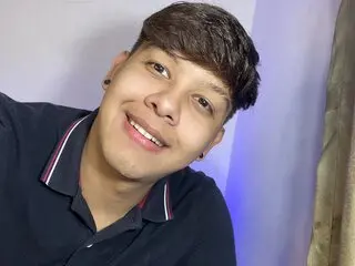 ThomyStar show show livejasmin